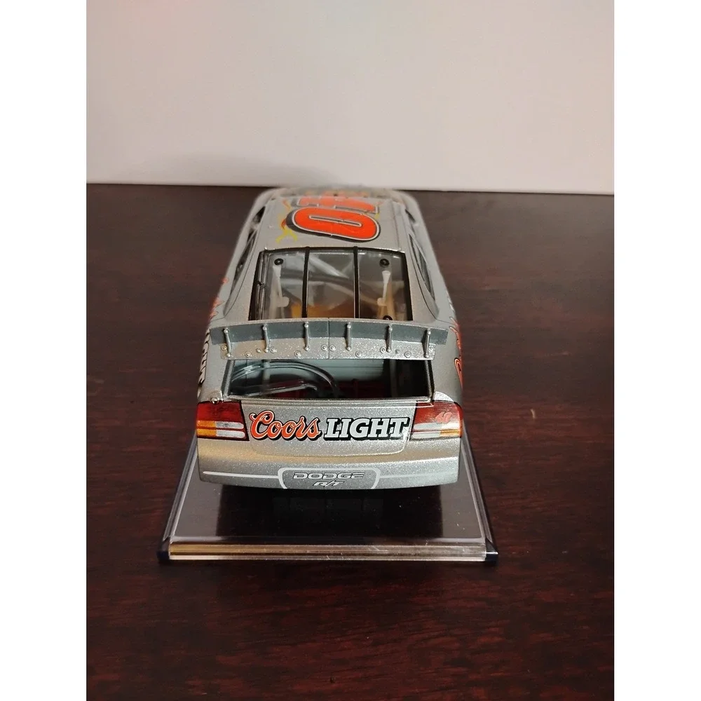 Sterling Marlin #40 Coors Light KISS 2001 Dodge Intrepid 1:24 Action Diecast Car